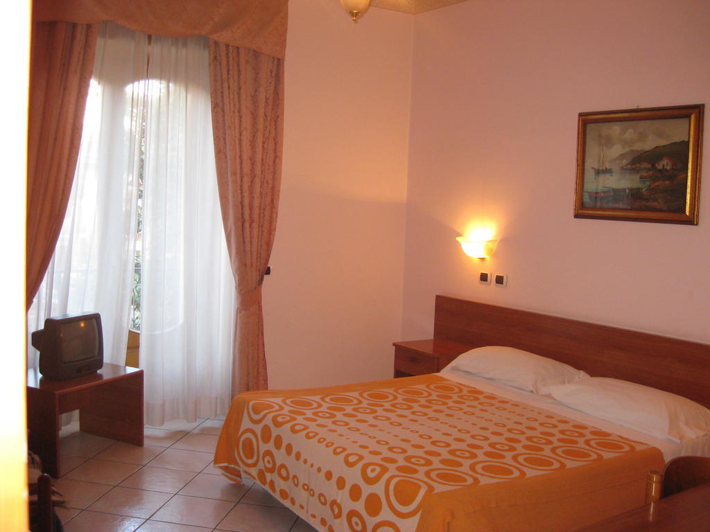 Hotel Gentile Pianillo Pokoj fotografie